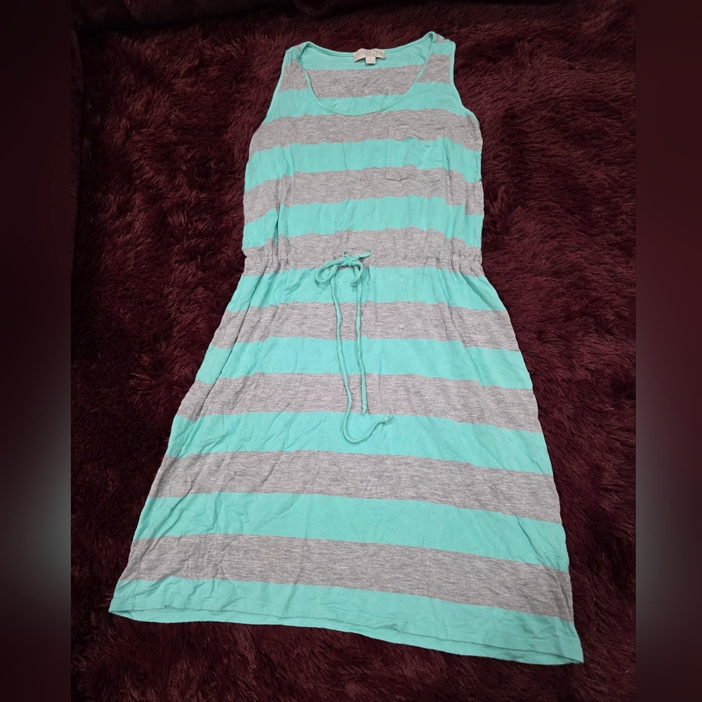 Olive & Oak Aqua and Gray Top